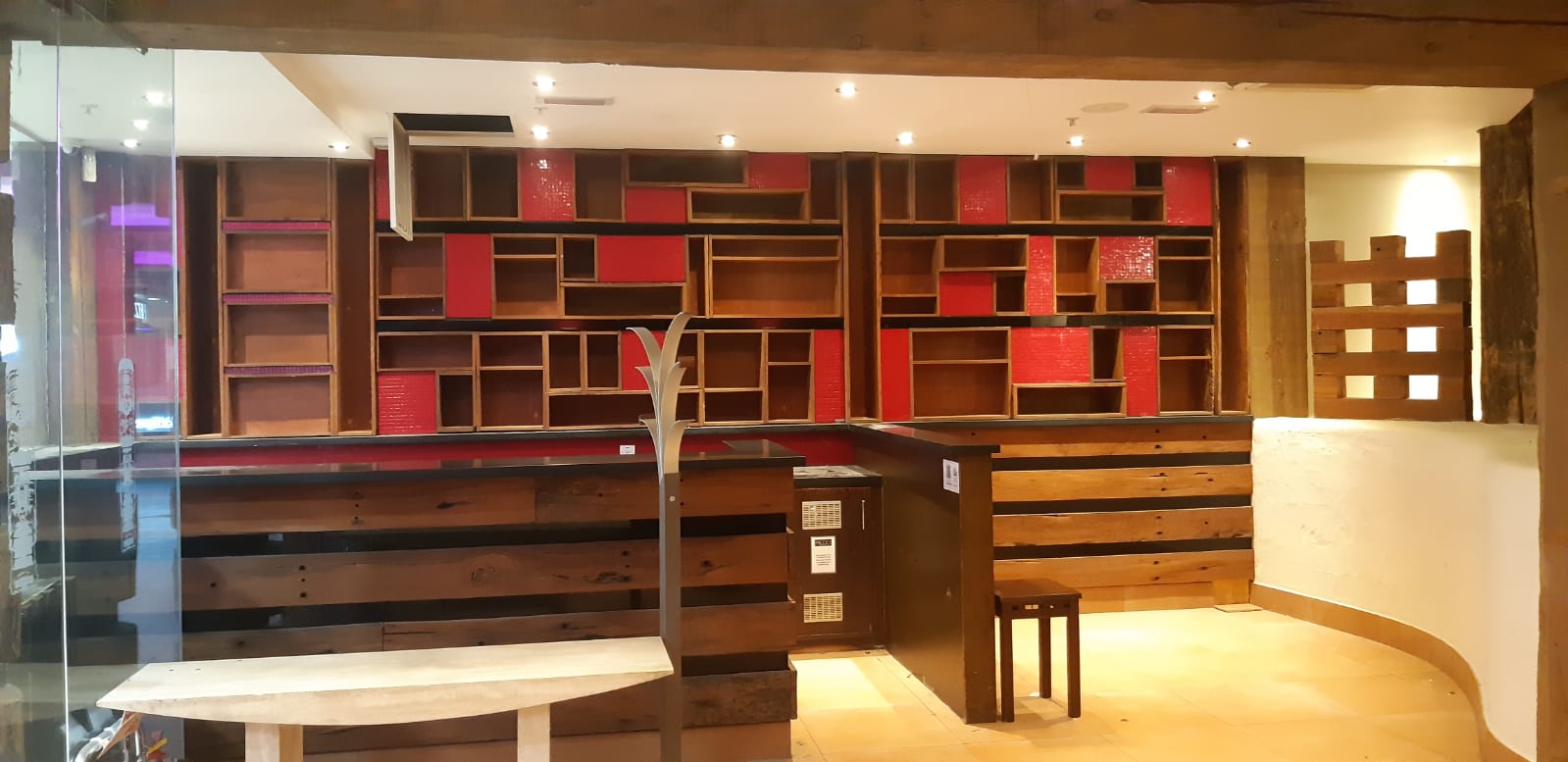 Wing Kingz Restaurant in Milton Keynes Amico Design