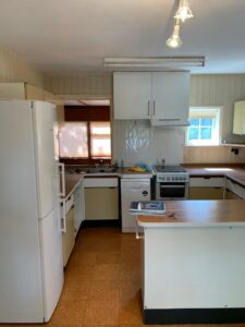 Before kitchen Biddenham 2