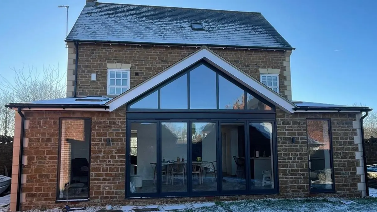 image of a single house storey extension